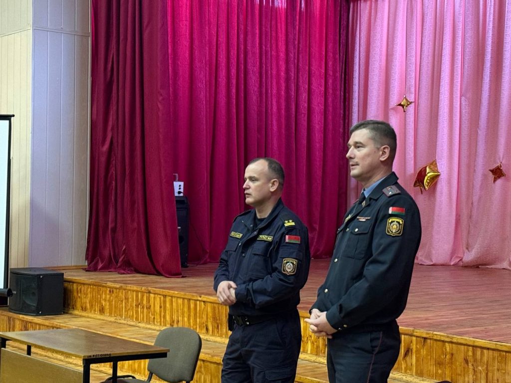 беседа о поступлении на службу и обучение в МВД