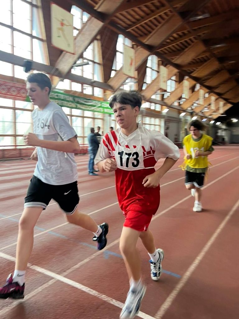 областные соревнования по легкоатлетическому кроссу
